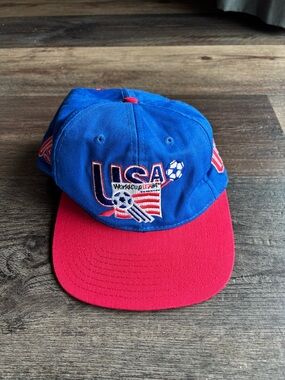 Vintage 1994 USA World Cup Soccer Cap in Blue & Red